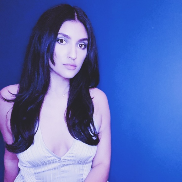 Meet your Posher, Chyana - Picture 1 of 1